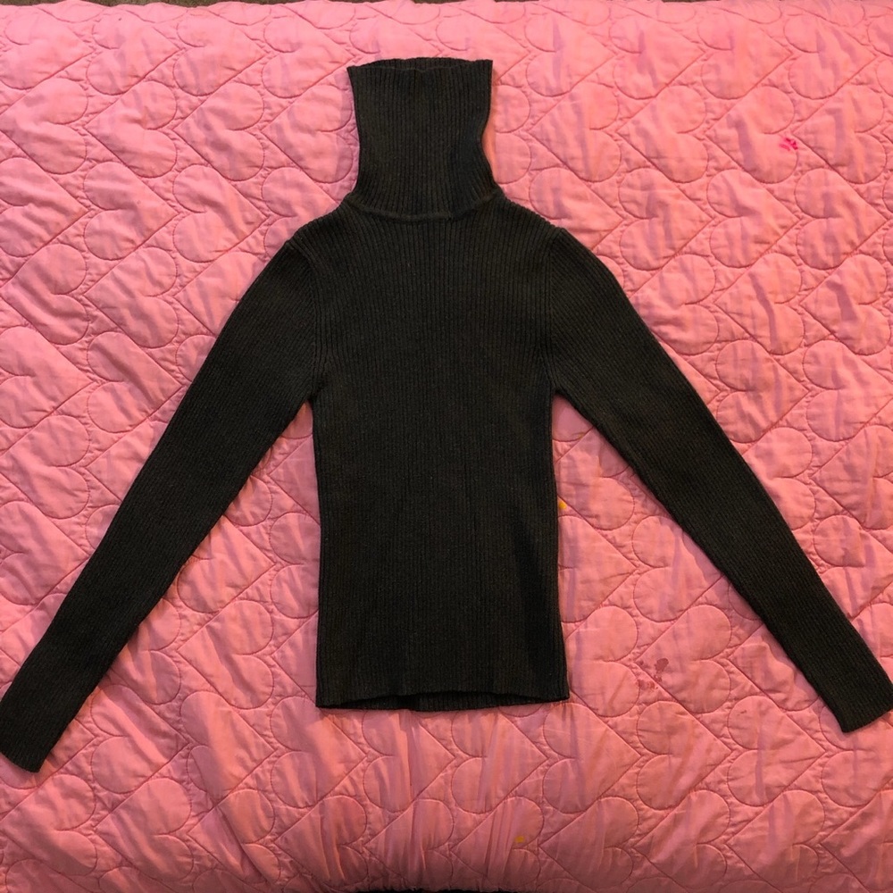 Dark Grey Ribbed Turtleneck Sweater